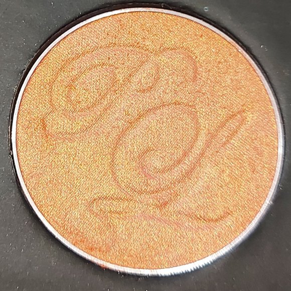 P. Louise Limited Edition Glow For Me Baby Highlighter - Picture 2 of 4